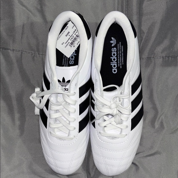 Adidas Classic White and Black Trainers sneakers size 9 w - Picture 3 of 6